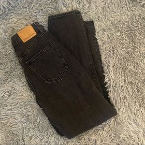Barely worn denim forum BF high rise loose 28L